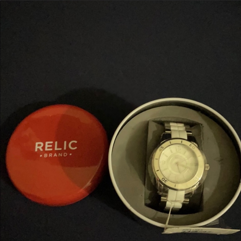 Watch - Picture 4 of 7